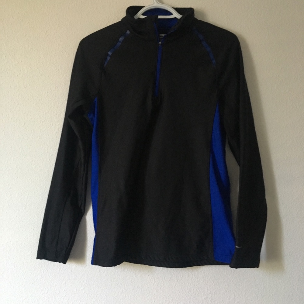 Black & Blue Zip Up Sweater (Active Wear)